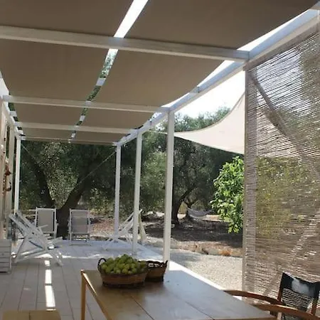 Villa Caprifico Con Piscina : Tra Mare E Ulivi Specchiolla